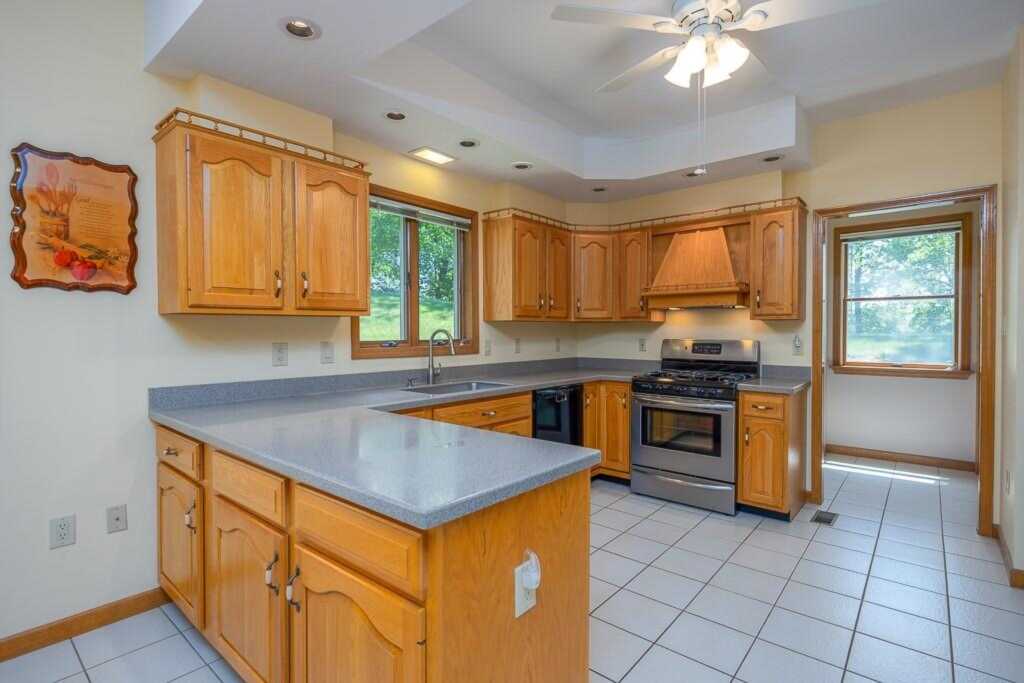 253 Main Street, Stony Point, NY 10980 - Photo 9 of 25