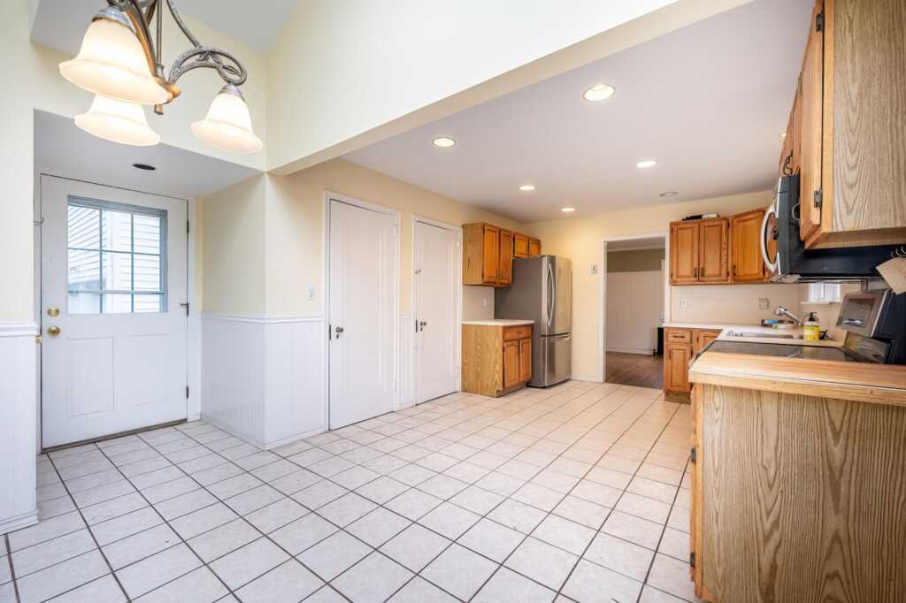 545 Ridgeway, White Plains, NY 10605 - Photo 11 of 35