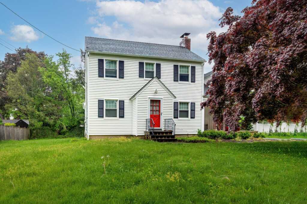 545 Ridgeway, White Plains, NY 10605 - Photo 2 of 35