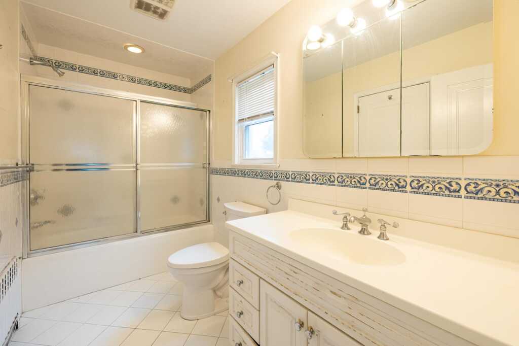 545 Ridgeway, White Plains, NY 10605 - Photo 25 of 35