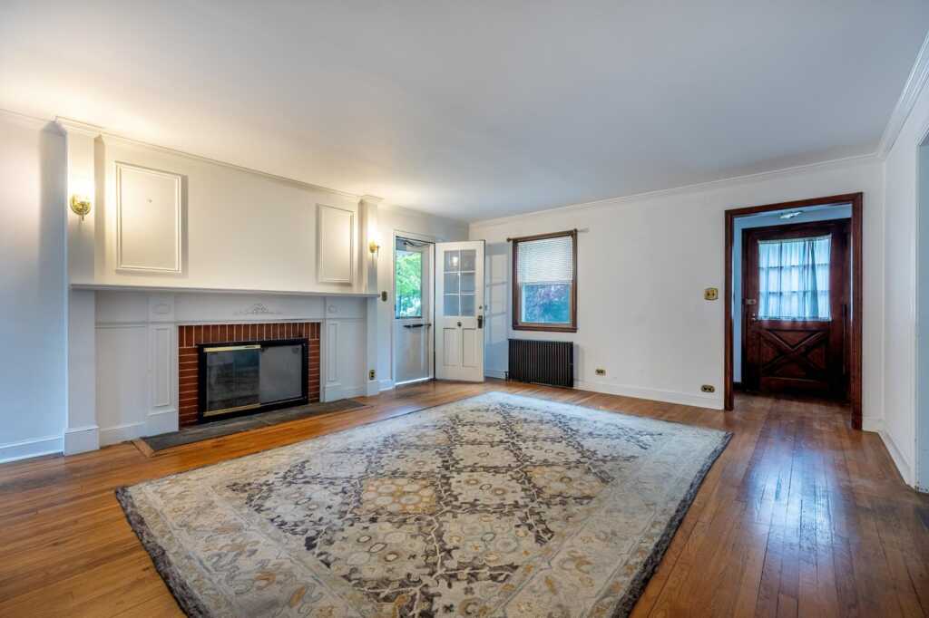 545 Ridgeway, White Plains, NY 10605 - Photo 5 of 35