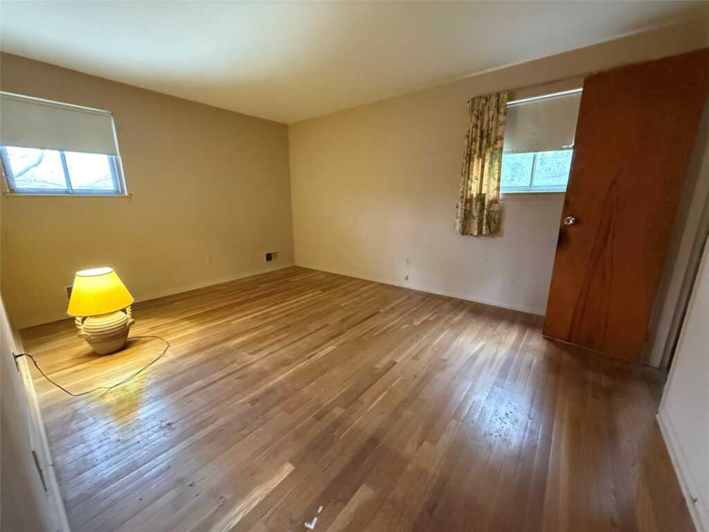6 Van Dyke Avenue, Suffern, NY 10901 - Photo 25 of 40