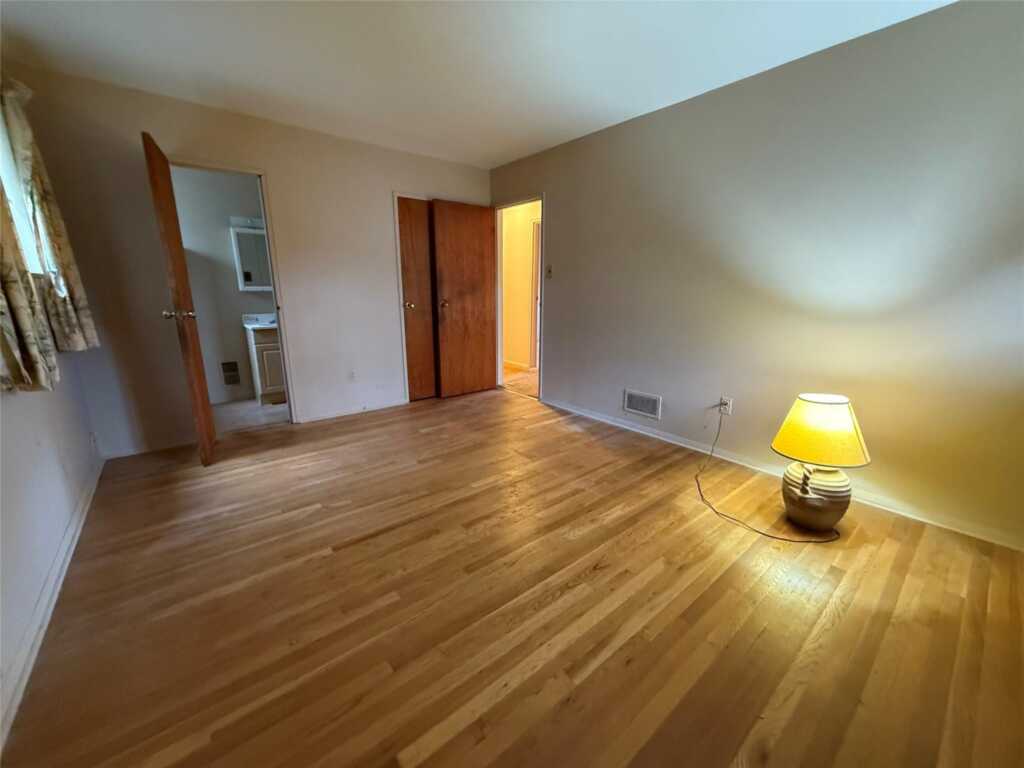 6 Van Dyke Avenue, Suffern, NY 10901 - Photo 28 of 40