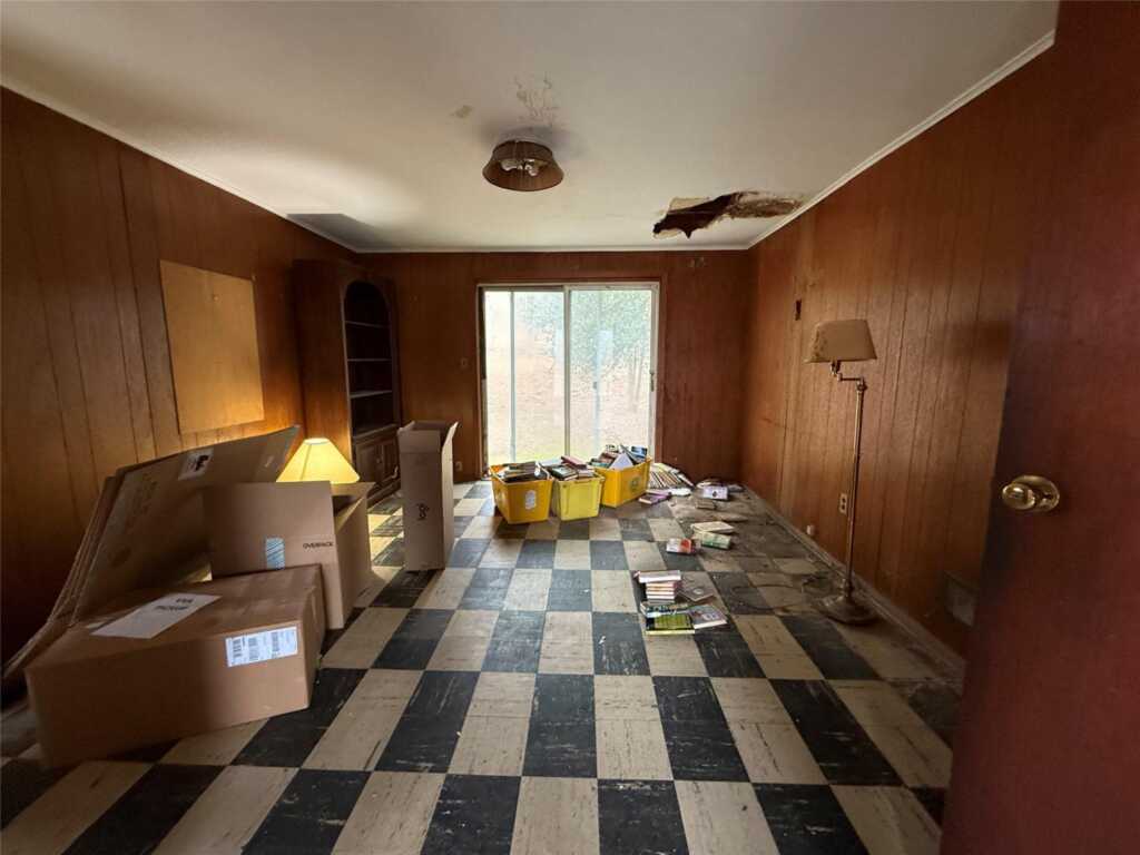 6 Van Dyke Avenue, Suffern, NY 10901 - Photo 8 of 40
