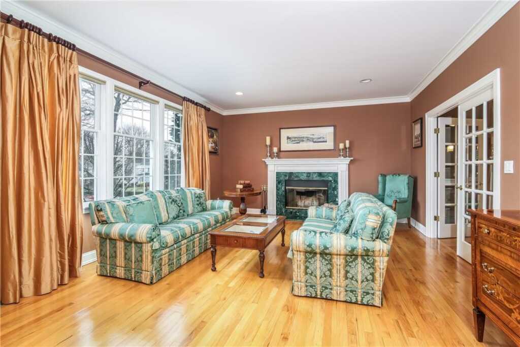 423 English Place, Unit #LEFT SIDE, Rye, NY 10543 - Photo 12 of 26