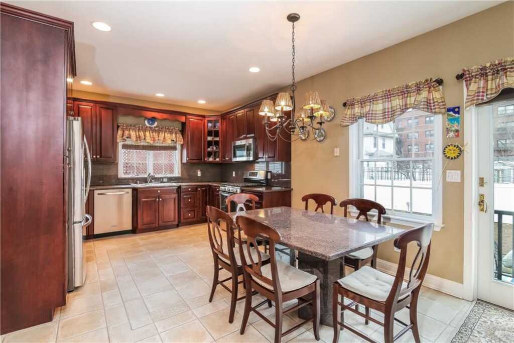 423 English Place, Unit #LEFT SIDE, Rye, NY 10543 - Photo 8 of 26