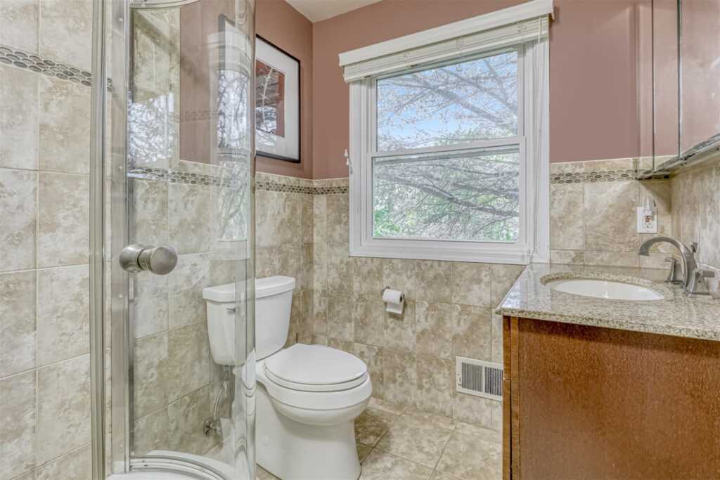 8 Ferndale Road, New City, NY 10956 - Photo 15 of 23