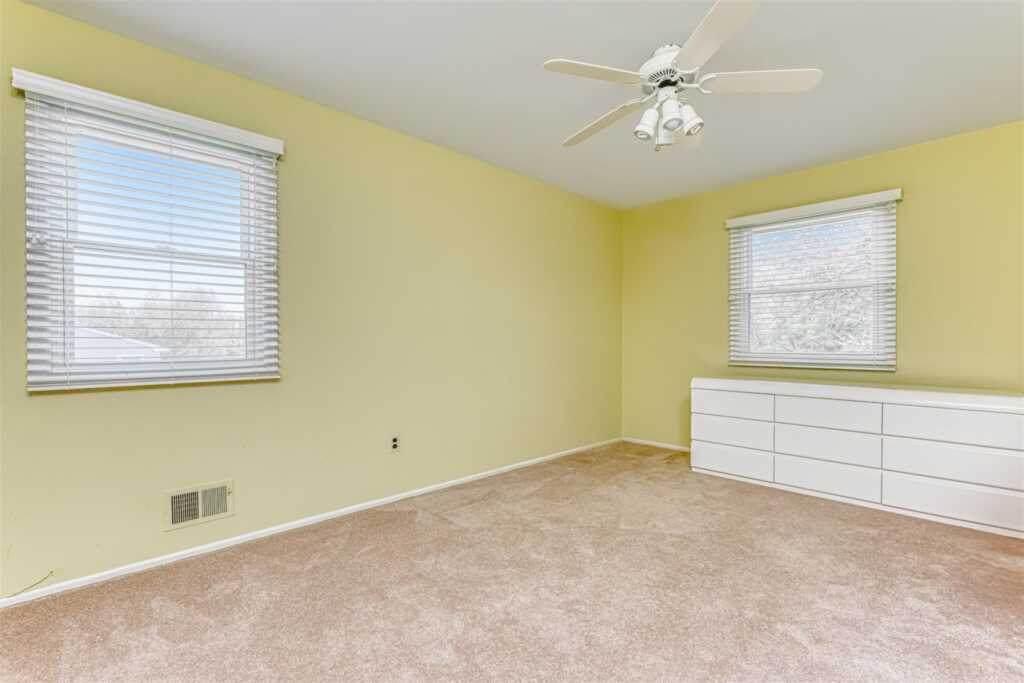 8 Ferndale Road, New City, NY 10956 - Photo 18 of 23