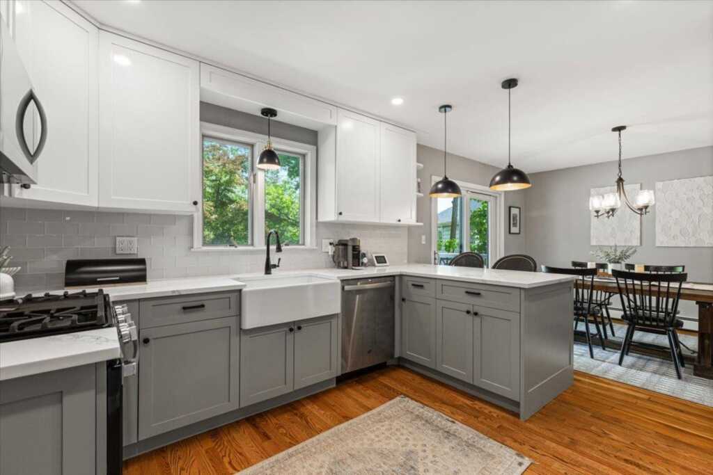 81 Sterling Avenue, White Plains, NY 10606 - Photo 10 of 29