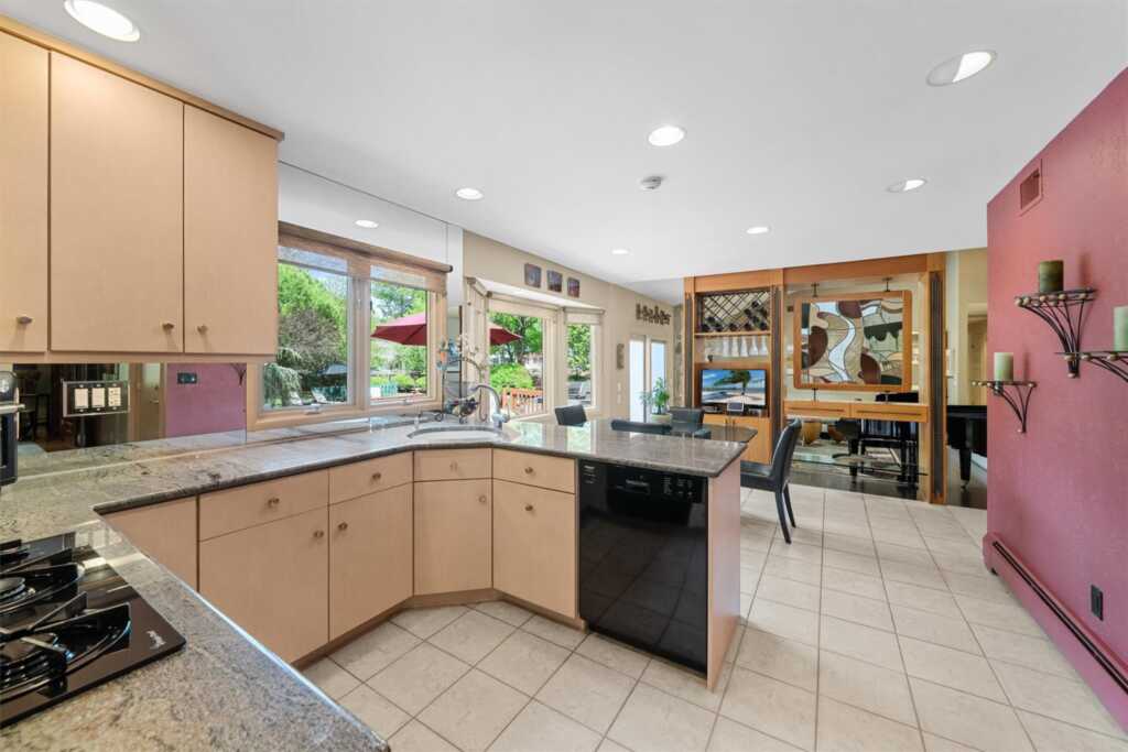 2 Settlers Court, New City, NY 10956 - Photo 18 of 48