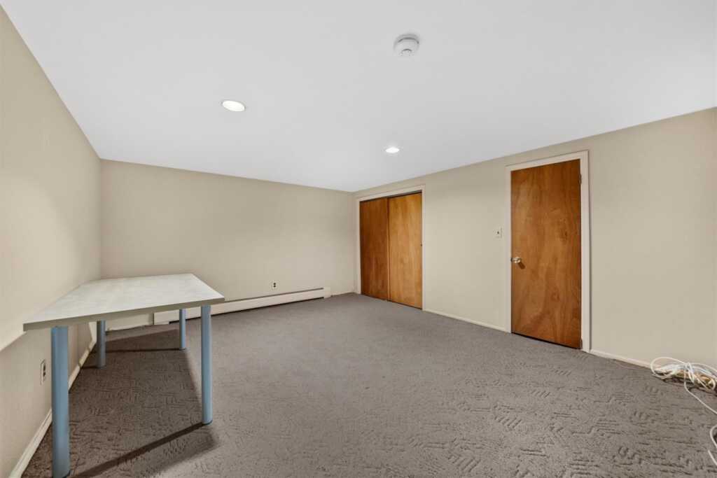 2 Settlers Court, New City, NY 10956 - Photo 39 of 48