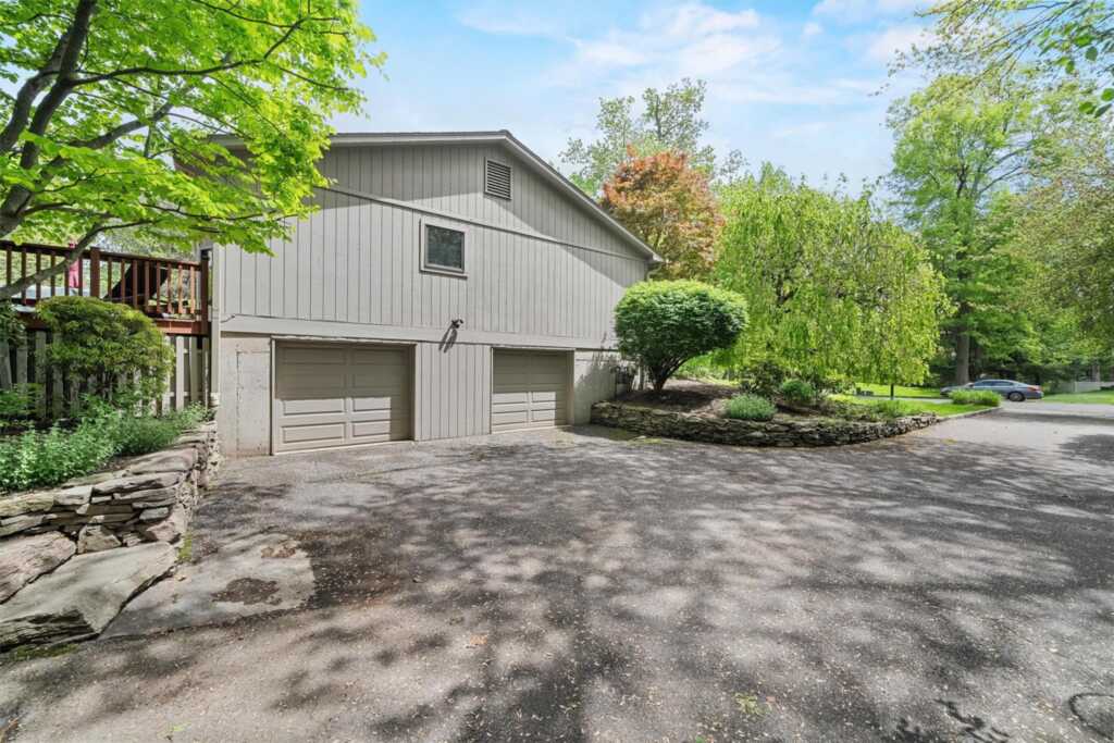 2 Settlers Court, New City, NY 10956 - Photo 43 of 48