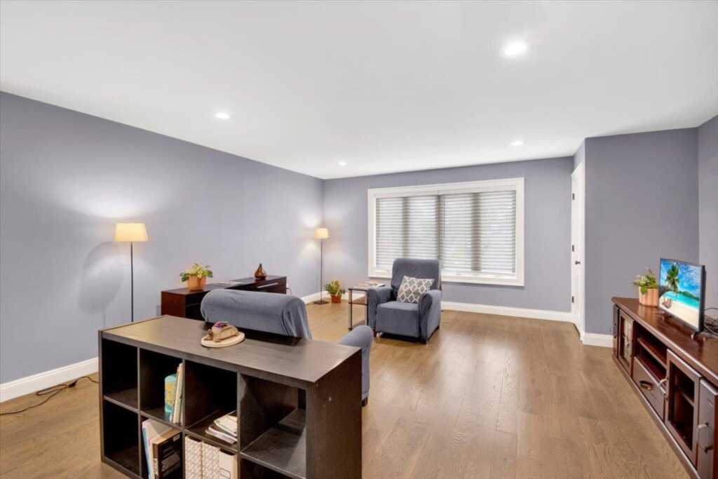 108 Hill Street, New Rochelle, NY 10801 - Photo 9 of 31
