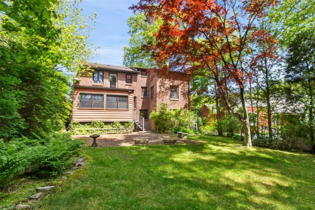 17 Wilmont Avenue, White Plains, NY 10605 - Photo 20 of 28