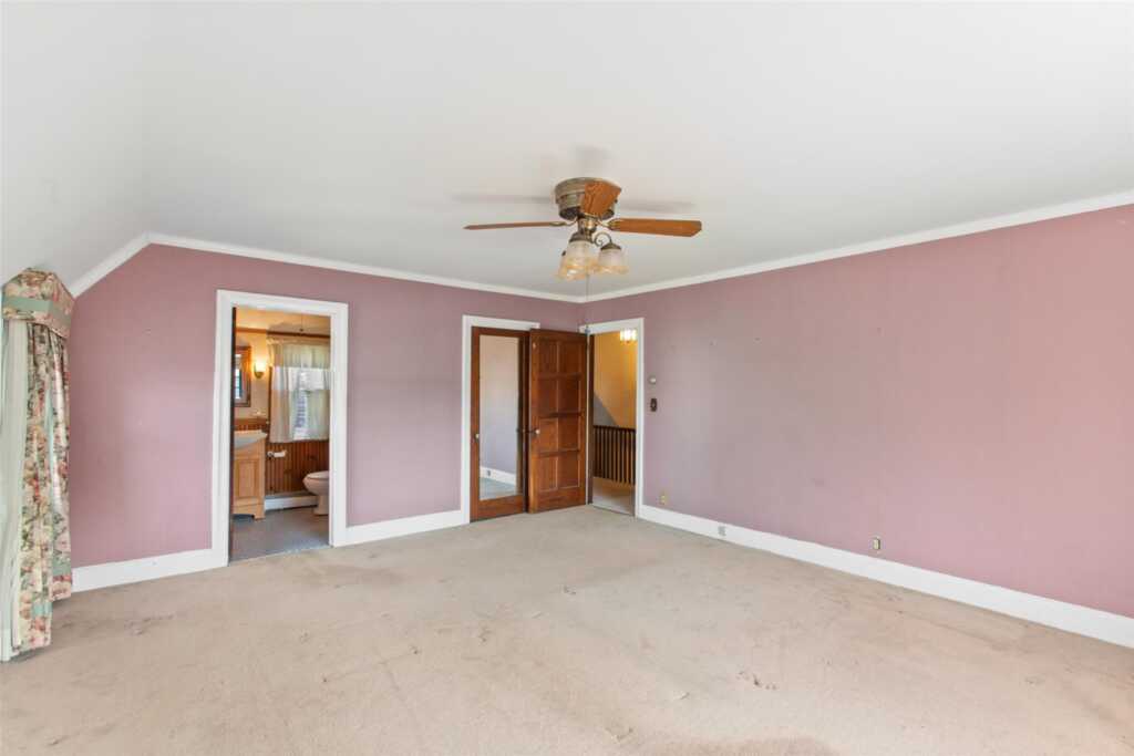 93 Petersville Road, New Rochelle, NY 10801 - Photo 17 of 34