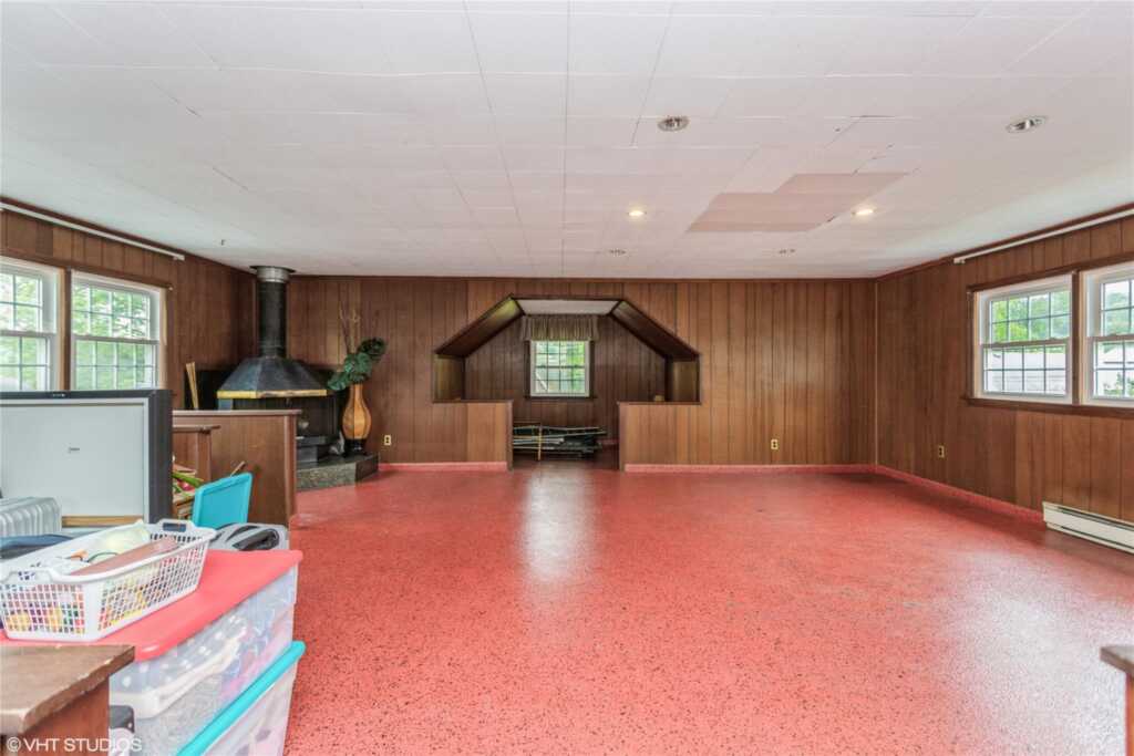 57 Seneca Avenue, White Plains, NY 10603 - Photo 29 of 38