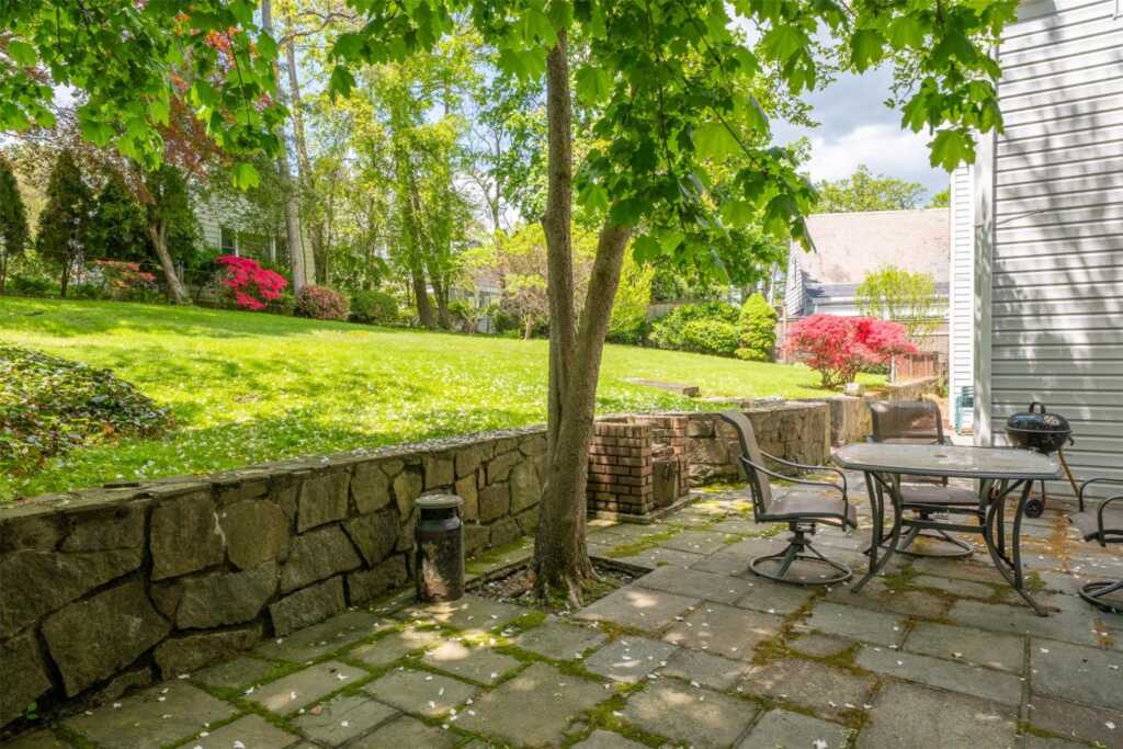 19 Reynal Road, White Plains, NY 10605 - Photo 15 of 21