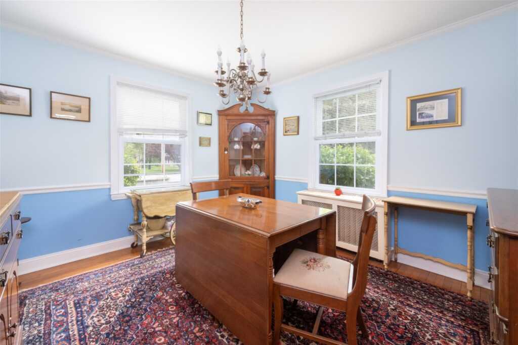 19 Reynal Road, White Plains, NY 10605 - Photo 5 of 21