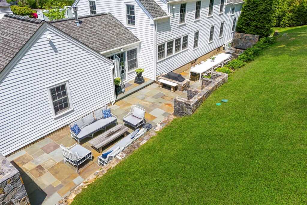 28 Colonial Road, White Plains, NY 10605 - Photo 35 of 47