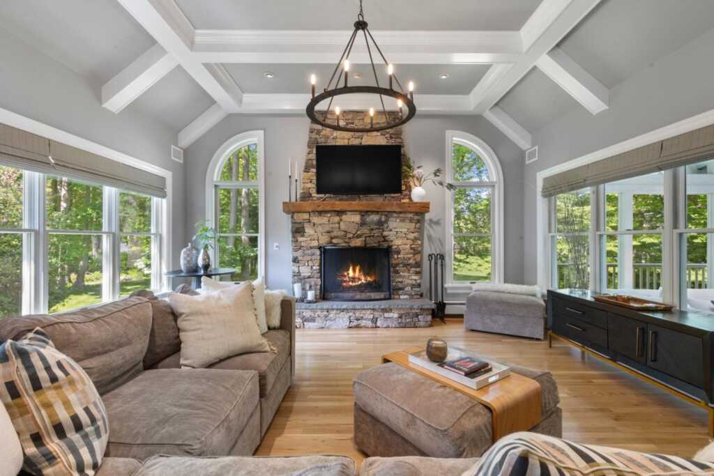 4 Bixby Court, Rye, NY 10580 - Photo 11 of 36