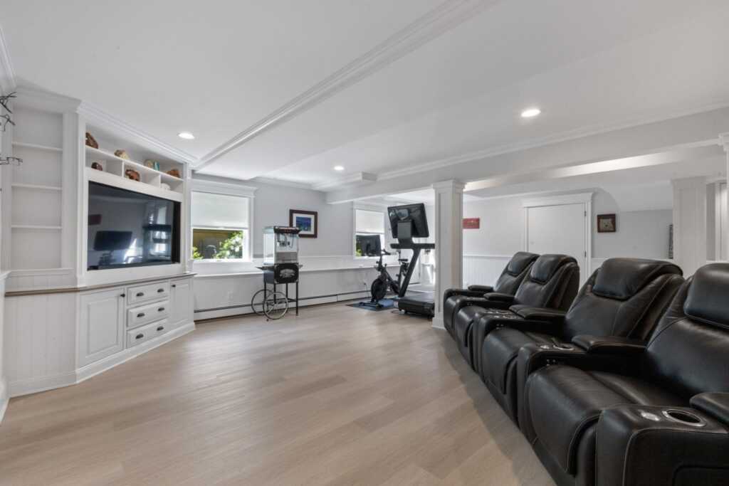 4 Bixby Court, Rye, NY 10580 - Photo 21 of 36