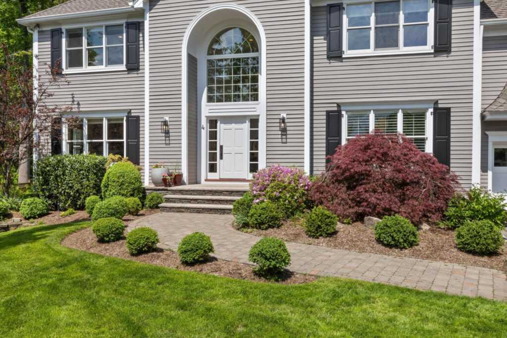 4 Bixby Court, Rye, NY 10580 - Photo 29 of 36