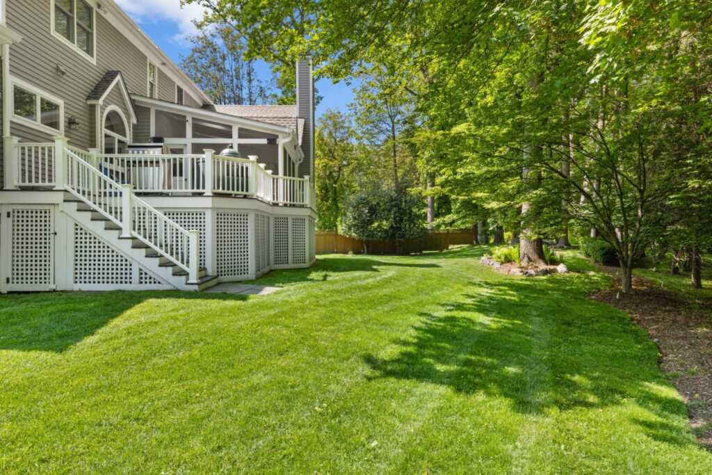 4 Bixby Court, Rye, NY 10580 - Photo 30 of 36