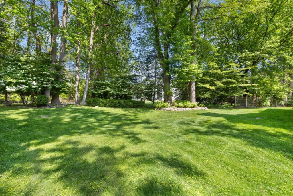 4 Bixby Court, Rye, NY 10580 - Photo 32 of 36