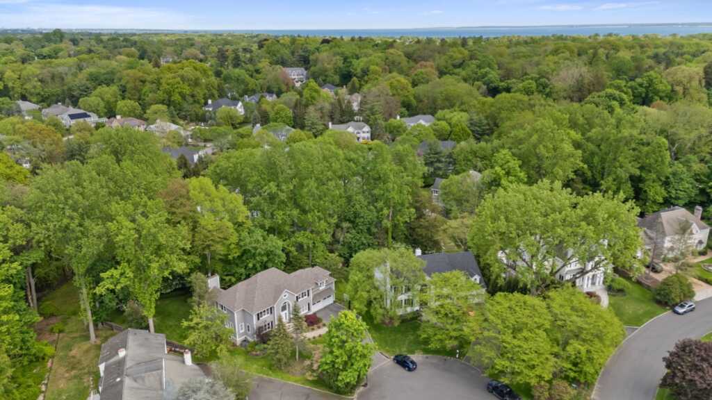 4 Bixby Court, Rye, NY 10580 - Photo 33 of 36