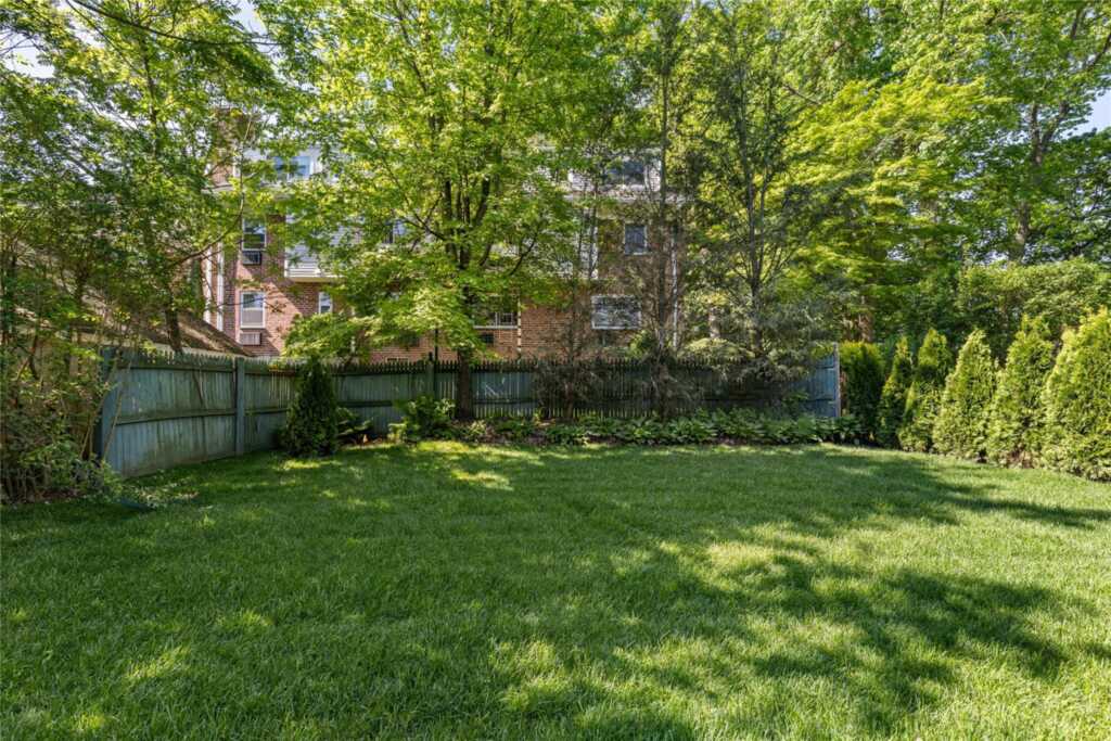 75 Orchard Avenue, Unit #A, Rye, NY 10580 - Photo 29 of 32