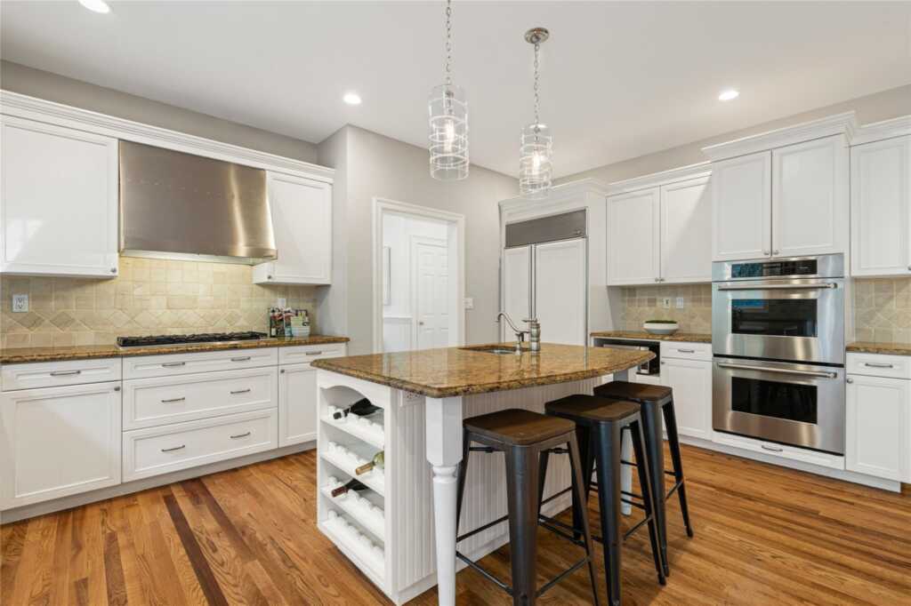 36 Hunt Place, Rye, NY 10580 - Photo 11 of 40