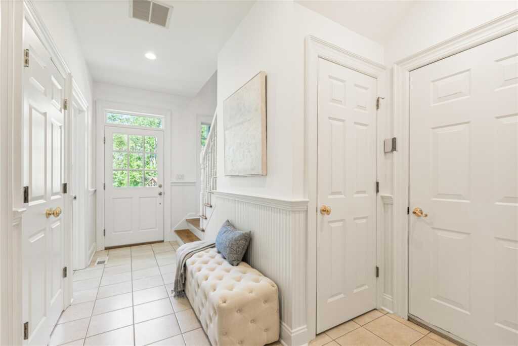 36 Hunt Place, Rye, NY 10580 - Photo 30 of 40
