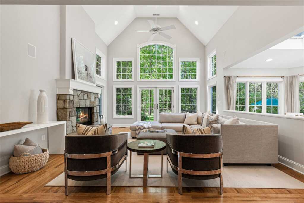 36 Hunt Place, Rye, NY 10580 - Photo 8 of 40