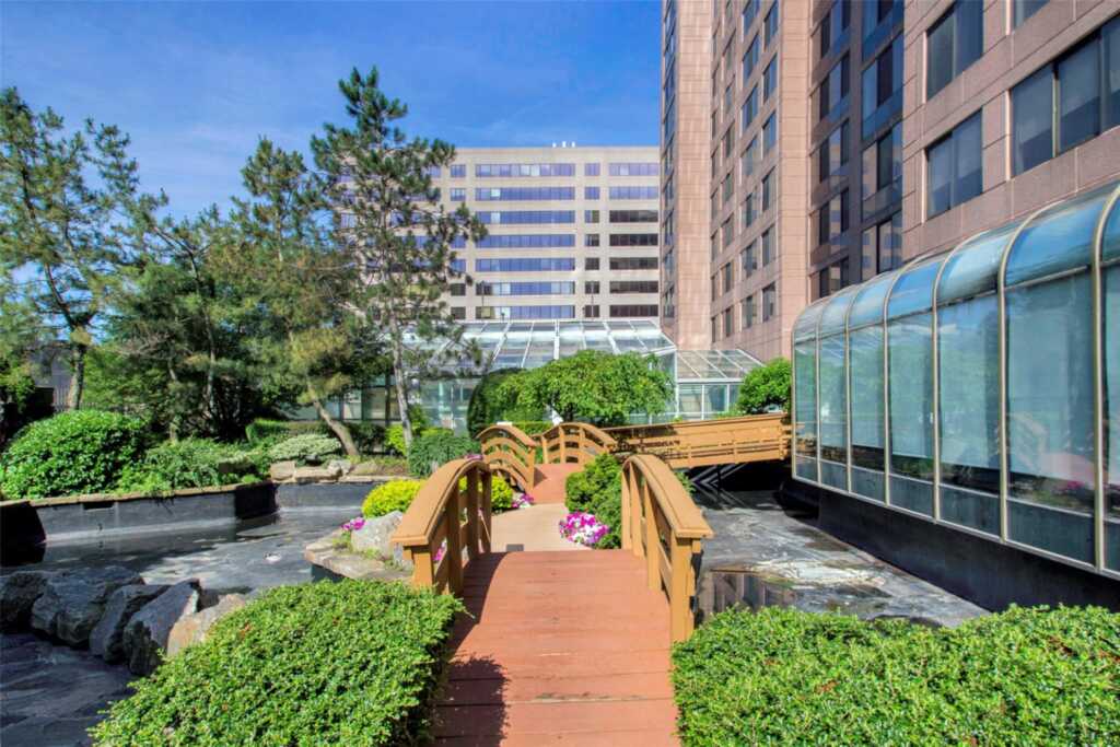 4 Martine Avenue, Unit #914, White Plains, NY 10601 - Photo 21 of 28