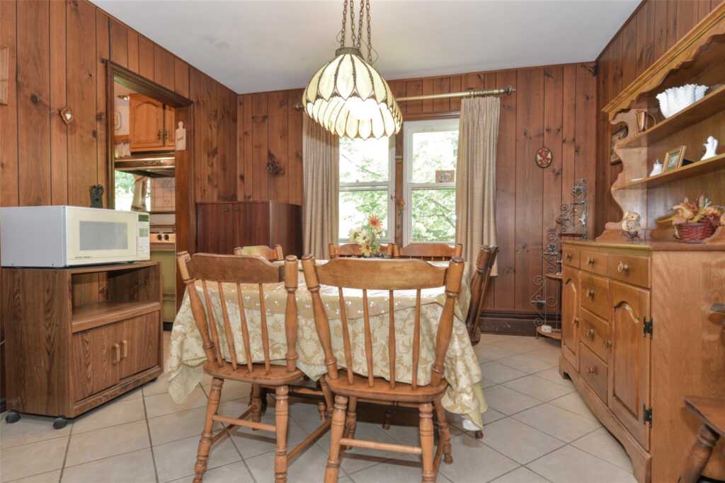 210 Rockland Road, Pearl River, NY 10965 - Photo 17 of 32