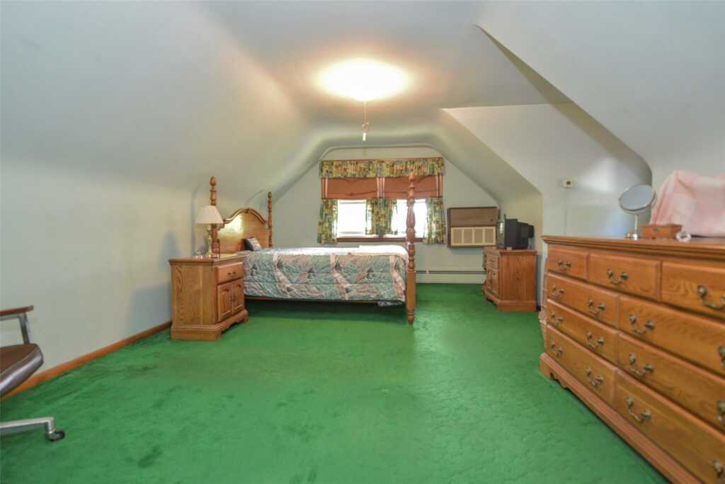 210 Rockland Road, Pearl River, NY 10965 - Photo 24 of 32
