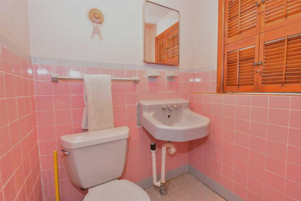 210 Rockland Road, Pearl River, NY 10965 - Photo 26 of 32