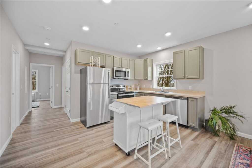 108 Kensico Avenue, Unit #1B, White Plains, NY 10604 - Photo 5 of 26