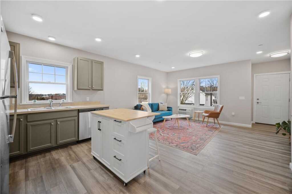 108 Kensico Avenue, Unit #1B, White Plains, NY 10604 - Photo 6 of 26