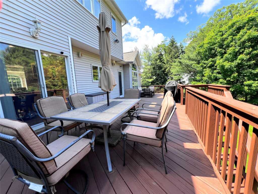 47 Roberts Road, New City, NY 10956 - Photo 42 of 49