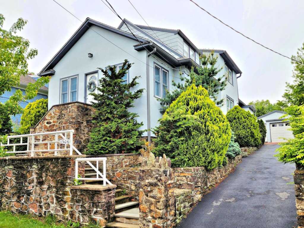1306 Henry Avenue, Rye, NY 10543