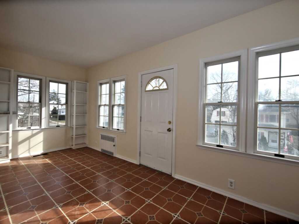1306 Henry Avenue, Rye, NY 10543 - Photo 13 of 27