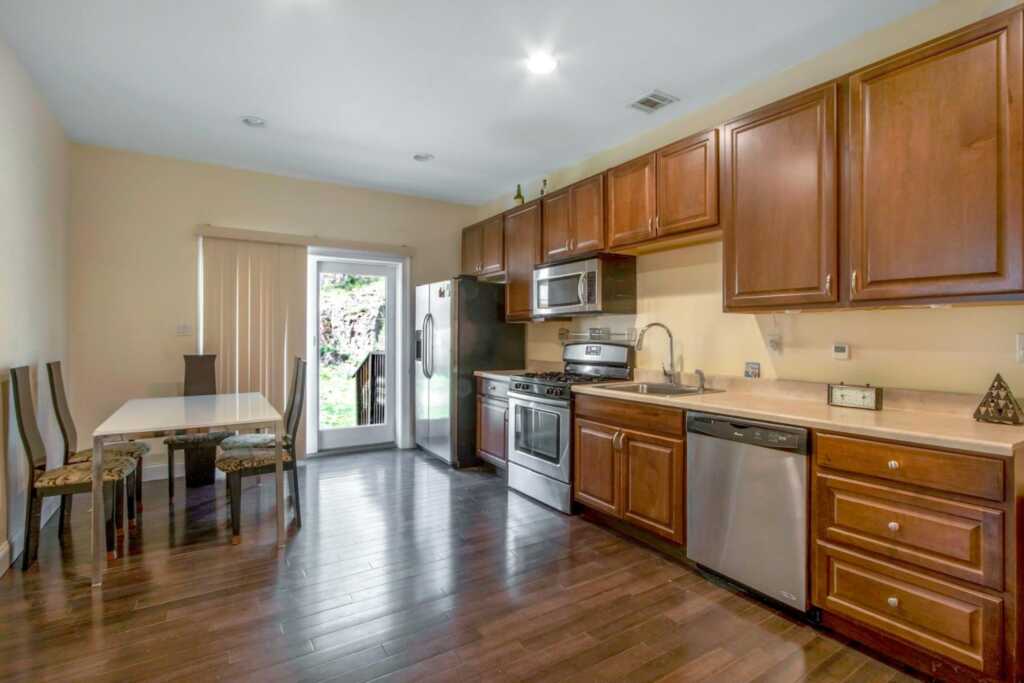 405 Christian Herald Road, Valley Cottage, NY 10989 - Photo 15 of 35
