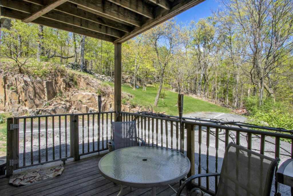 405 Christian Herald Road, Valley Cottage, NY 10989 - Photo 30 of 35