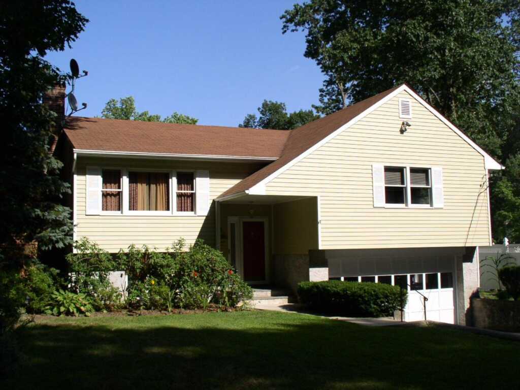 6 Railside, White Plains, NY 10605
