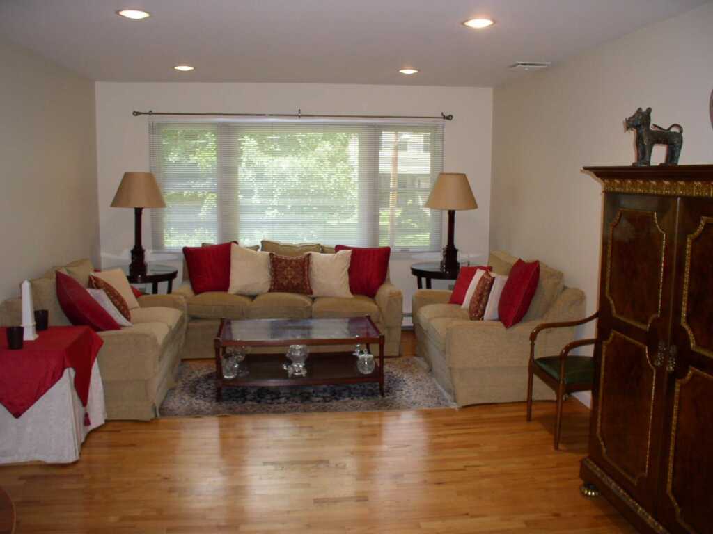 6 Railside, White Plains, NY 10605 - Photo 2 of 31