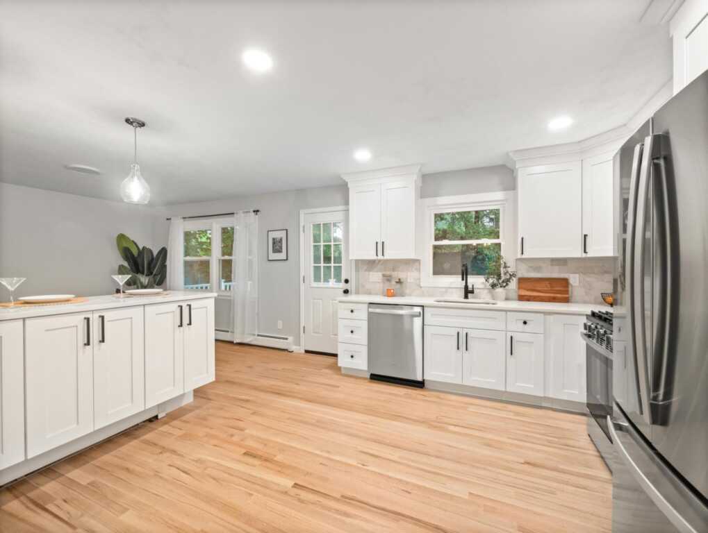 31 Pennsylvania Avenue, Valley Cottage, NY 10989 - Photo 18 of 34