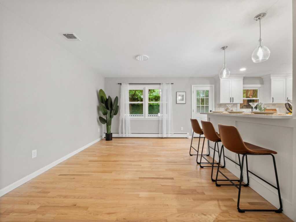31 Pennsylvania Avenue, Valley Cottage, NY 10989 - Photo 9 of 34