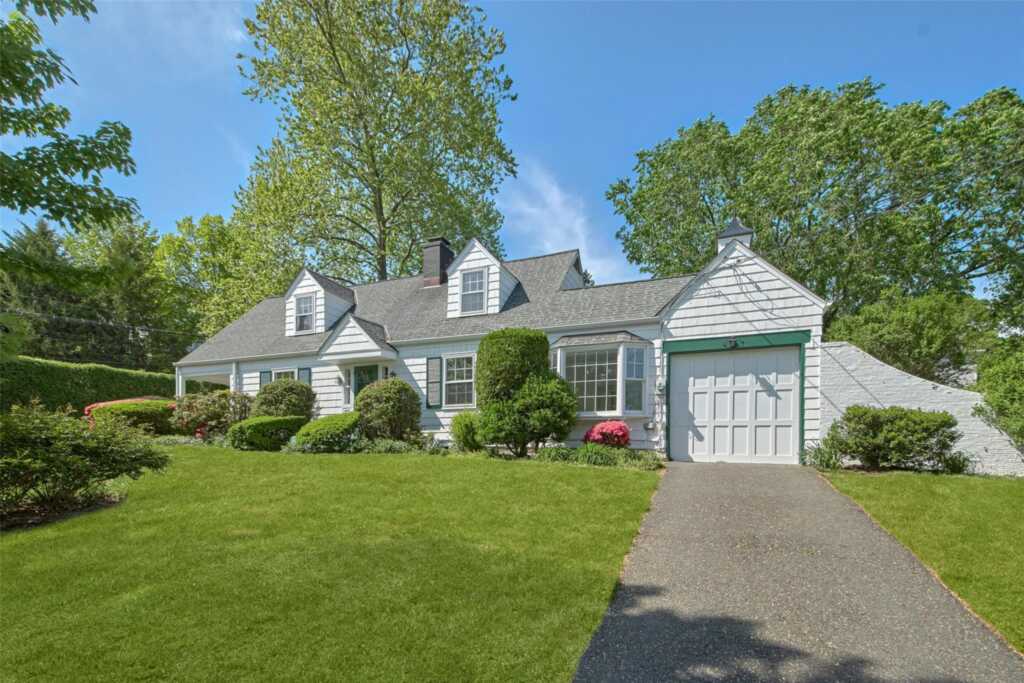 269 Betsy Brown Road, Rye, NY 10573 - Photo 2 of 23