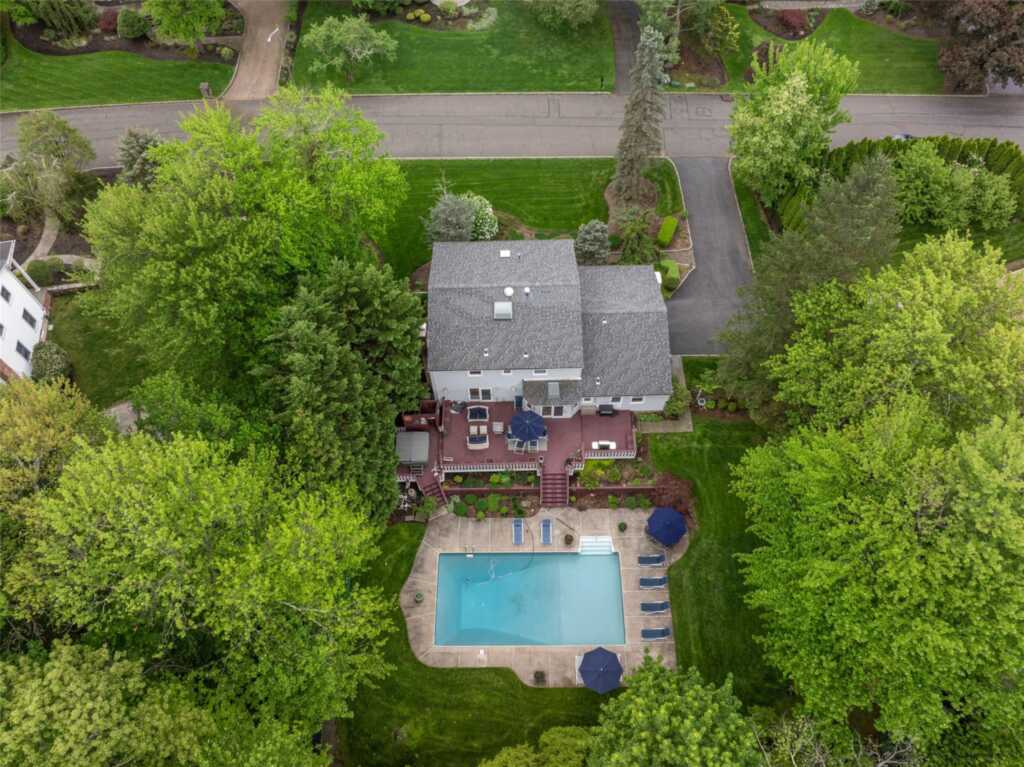 36 Windgate Drive, New City, NY 10956 - Photo 2 of 50